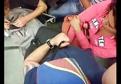 Busty beauty heeft met harige sex films succes auditie gedaan voor de regisseur.
