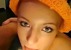 Ontspannen Pikaper online sexfilm kijken met brunette op de weg