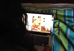 De twee oude dames neuken een sex filmpjes amateurs jonge man